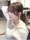 顔まわりカット おくれ毛 結んでかわいいミディアムヘア