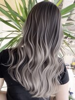 フリーク(FLEEK)&nbsp;レイヤーカット髪質改善ダブルカラーブリーチ