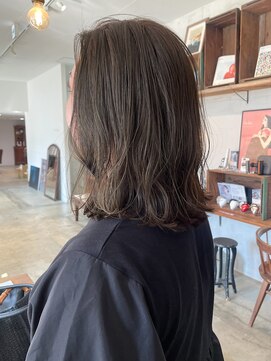 ヘアーアイストゥーレ(HAIR ICI TRE) ◎ブリーチなしカラー◎赤み消しオリーブグレージュで透明感
