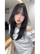 ロンドルピナス 小倉(Lond Lupinus) ミディアムレイヤーカット/似合わせカット/大人ガーリー/20代