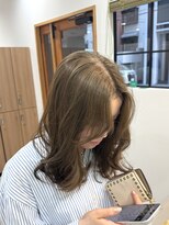 ソルア 上本町(solua) オリーブベージュ / 高濃度水素カラー / 20代 / 30代 / 40代