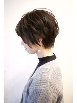 ドロワー(DRAWER) 《美シルエット》スモーキーマット×ショートヘア