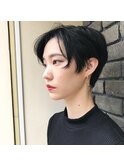 ヘルシーショート×黒髪×マニッシュショート