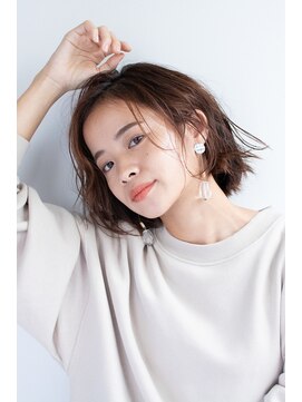 テラスコード(TERRACE CODE) 小顔カットオリーブカラーくすみカラー切りっぱなし20代30代40代