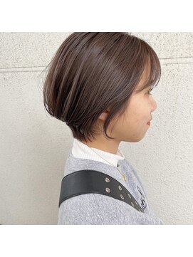 アルヴァ(ALVA) ○透明感ニュアンスカラーのくびれショート○(那覇　新都心)