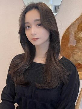 ユニ 表参道(uni) 大人気の韓国風くびれレイヤーカット/ヨシンモリ/エギョモリ