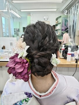 ウェーブハウスピッコロ(WAVE HOUSE Piccolo) 成人式ヘアセット