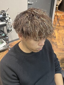 スキル(SKILL) 【SKILL】ツーブロック刈り上げショートメンズパーマハイライト