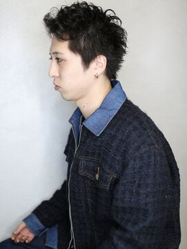 バース(BIRTH) 天神【BIRTH】20代30代アッシュブラック×スパイキーショート