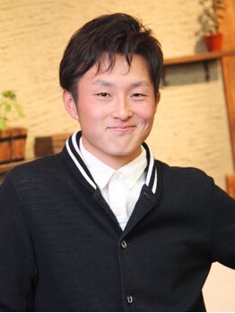 エープラス(A+)の写真/【高坂駅徒歩2分】第一印象をキメる！ひげ・眉毛を整えて清潔感UP◎自然でカッコいい好印象なスタイルに♪