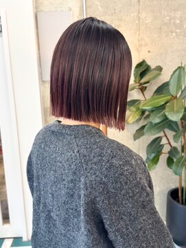 ノエ(noe) 切りっぱなしミニボブ(20代/30代/ベージュ/グレージュ)Y70