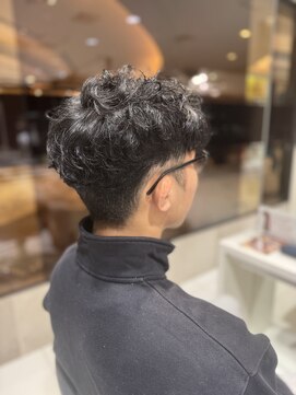 アヴァンスクロス あべのルシアス店(AVANCE. CROSS) 刈り上げマッシュ×スペインカール風