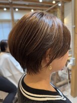 丸みショート×ウォームブラウン