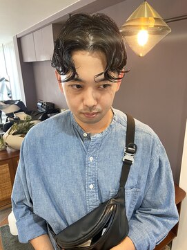 パープル(PURPLE) メンズカット/メンズヘア/センターパート/メンズパーマ