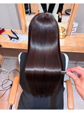 イオエ 三宮(ioe) 黒髪/髪質改善/ボブ/暗髪カラー/艶カラー/小顔ヘア/縮毛矯正