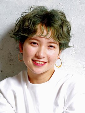 ハンサムショート/オリーブグリーン