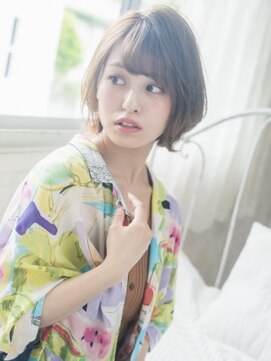 コム(com by neolive) 耳かけボブ3