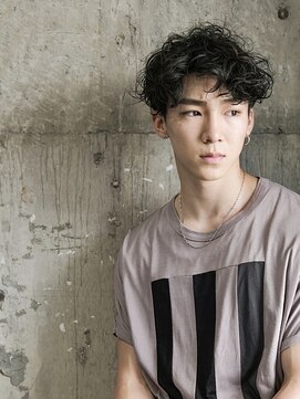 ダグラスヘア サウスサンズ 岐阜 茜部(Douglas hair South sun's) ランダムウェーブアップバング