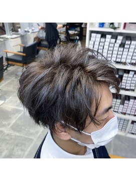 キャラ シャローネ 池袋(Chara Chalone) ウェーブマッシュ/シルバーハイライト【キャラシャローネ池袋】