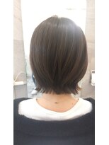 アナ ラーナ(Anna Lanna)&nbsp;ボブショートレイヤー×外ハネ×簡単スタイリング