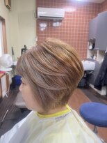 レヴィゼ&nbsp;ハニーベージュナチュラルグラデシラガ丸みショート髪質改善小顔