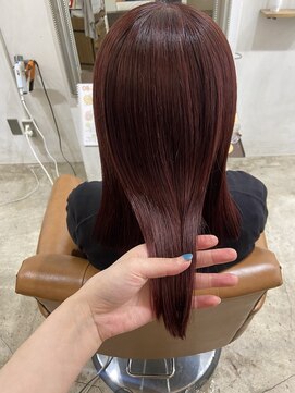 アンジュール(UNJOUR.) 艶髪ストレート 30代40代50代