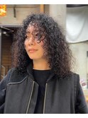 細かめハードパーマスパイラルパーマくるくるパーマ