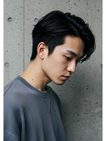 キャンバス バイ ネオリーブ 横浜西口(Canvas by neo.)&nbsp;センターパートニュアンスパーマ黒髪刈り上げ刈り上げ