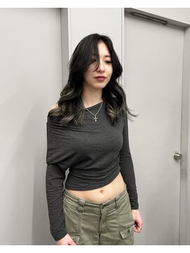 ヴァーディ オモテサンドウ(Vardy omotesando) natural/バレイヤージュ ウェーブ