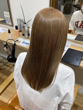 ヴィンスジオ 岐阜駅南(vince gio) ミルクティーベージュ/ツヤ髪