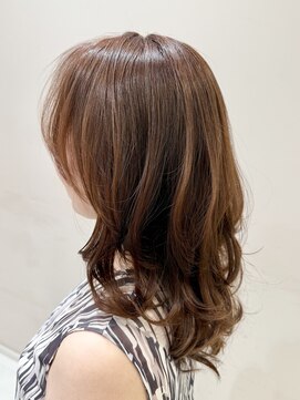 アンベリールフルー(EMBELLIR fleur) 大人かわいいくびれセミロングウルフレイヤー30 代40代50代