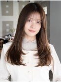 レイヤーカット毛先ワンカールくびれヘア薄めバングデジパ
