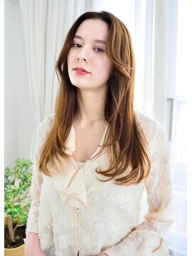 ケアリー 練馬(Carelly) デザインカラー/レイヤーカット/ウェットヘア/オリーブベージュ