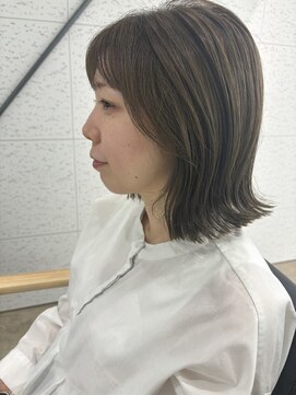 ビーヒアナウ N゜03 金沢駅西店(BE HERE NOW) Olive