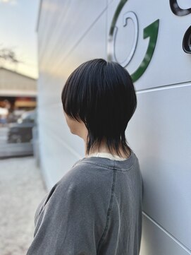 レディースウルフカット