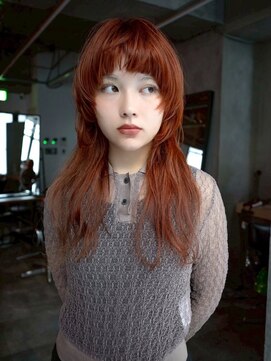 ギークス(GEEKS) 【GEEKS渋谷】ミディアムレイヤー/ウルフ/20代30代/ワンブリーチ