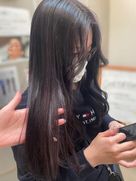 リノナ(Linona) 日に当たると輝くツヤ