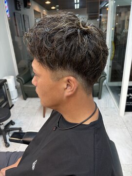 バーバーソーホー(barber SOHO) ツーブロック×ソフトツイスト
