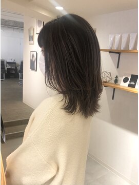 リアン(Lien) 透明感たっぷり細かめハイライト／熊田佳奈子