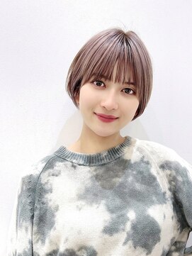 トルネード(TORNADO) 大人ショート前髪ありひし形丸み丸顔面長逆三角絶壁 K0413