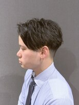 ビーダンディー(Bee dandy)&nbsp;ビジネスツーブロック 束感ショート ナチュラルセンターパート