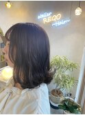 【外ハネミディ×ラベンダーカラーでしなやかな質感を♪】