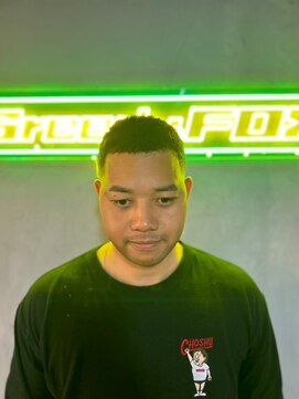 グリーディーフォックス 三軒茶屋(GreedyFOX) 波巻き/マッシュパーマ/ウルフ/ハイライト<理容室>三軒茶屋