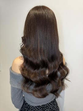 ロサ ファイブヘアー(Rosa..5Hair) 秋もダークブラウンが人気★