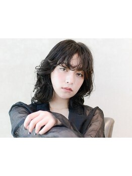 【大宮駅徒歩5分】女子力UPの大人ミディStyle◎髪の状態や髪質に合わせて薬剤を選定し理想のパーマに♪