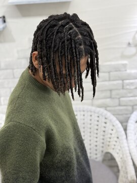 ヘアーグランデシーク(Hair Grande Seeek) コームツイスト 針金パーマ