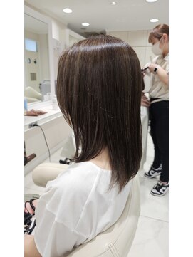 アッシュ 二俣川南口店(Ash) ◆セミロング/白髪ぼかしハイライトデザイン/グレージュ