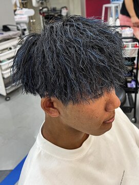 ダズルヘアラッシュ(DAZZLE hair RUSH) 名古屋八事金メッシュシルバーメッシュ細め太めハイライトパーマ