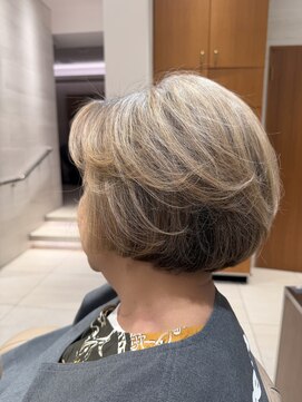 ピークアブー アヴェダ ギンザシックス(PEEK-A-BOO AVEDA GINZASIX) 前上がりラウンドボブ/大人ボブ前髪無し