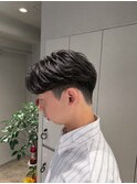 【メンズフェザーパーマ】立体感と束感を両立したスタイル